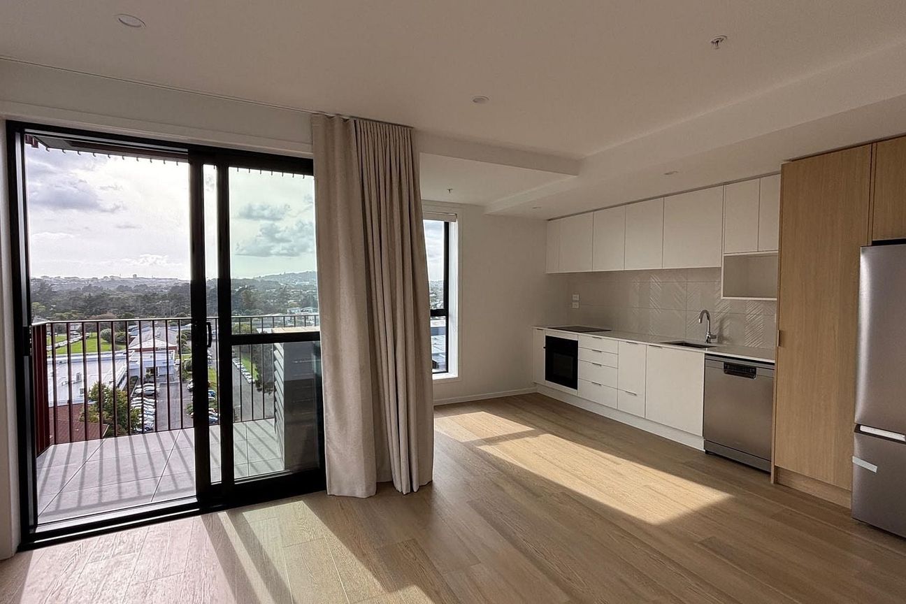 NE corner apartment with beautiful Akld City view - Ansicht 4