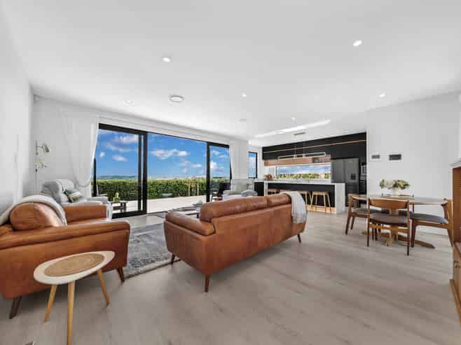 27 Anehana Place, Stanmore Bay