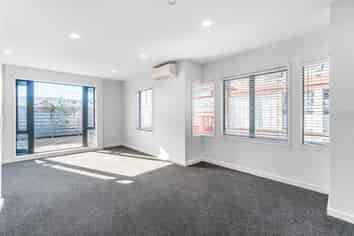 8 Cotesmore Way , Parnell