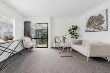 A/8 Park Terrace, Hamilton Central