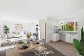 4/55 Parade Court, Addington