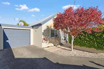 4/55 Parade Court, Addington
