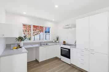 4/55 Parade Court, Addington