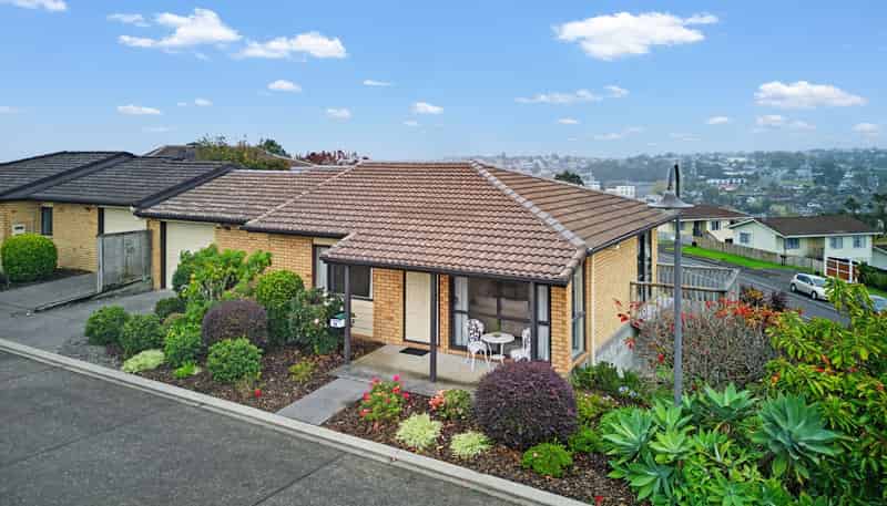 20/197 Royal Road, Massey