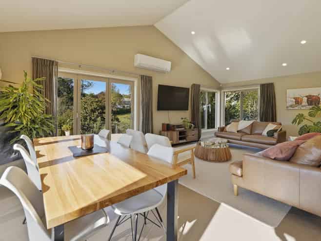 19 WAIOROI PLACE, Oropi