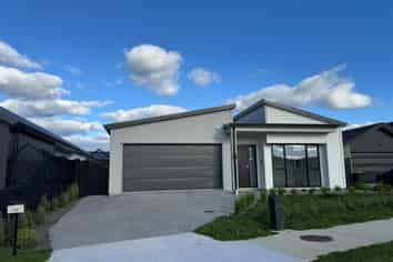  13 Arahi Road, Clevedon