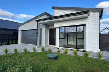  13 Arahi Road, Clevedon