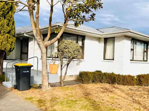 8 Teesdale Street, Burnside