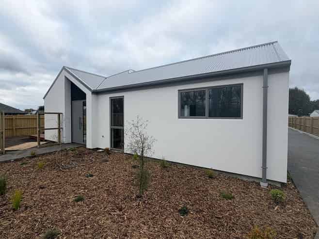 206A Racecourse Road, Sockburn