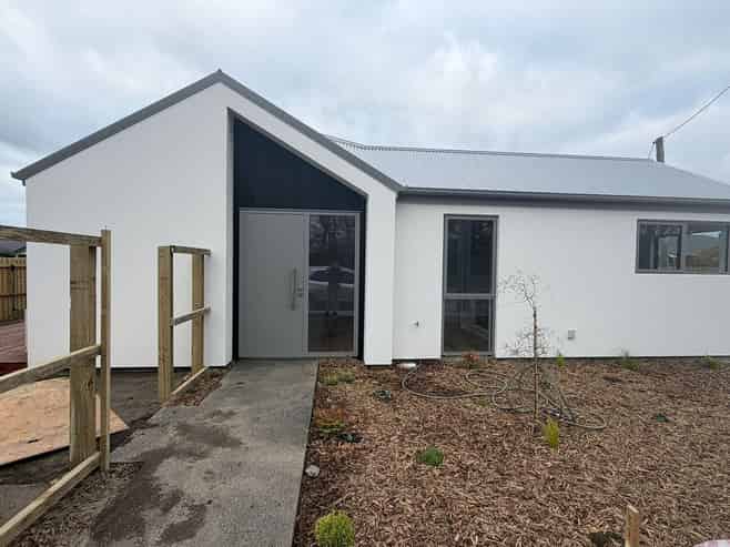 206A Racecourse Road, Sockburn