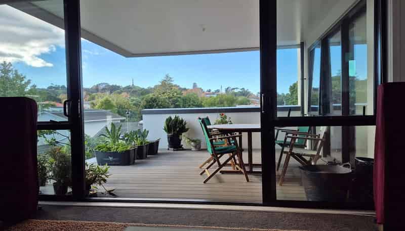 303/2A Raurenga Avenue, Royal Oak