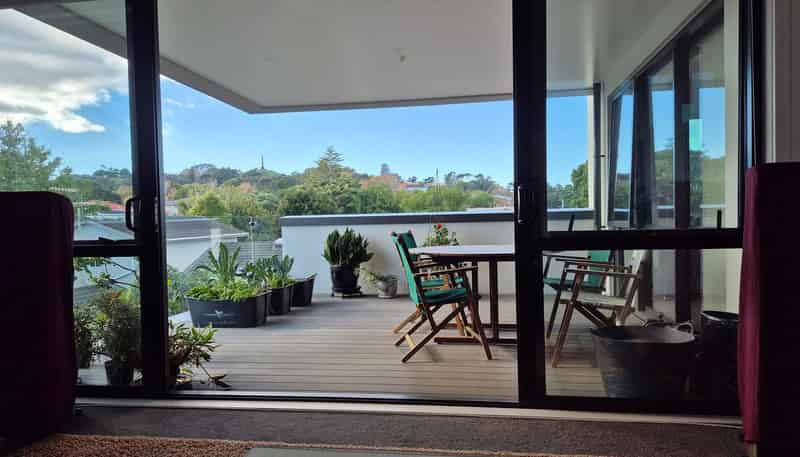 303/2A Raurenga Avenue, Royal Oak