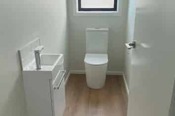 Unit 2/5 May Street, Gonville