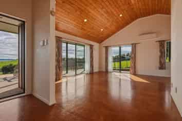 7 Taipa View Road, Taipa