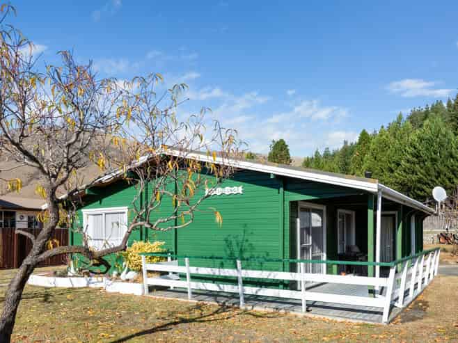 34 Black Peak Road, Omarama