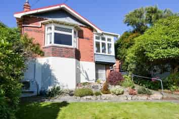 26 Charlotte Street, Roslyn