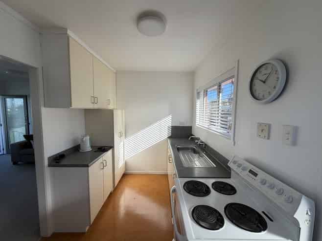 1/68 Quadrant Street , Onehunga