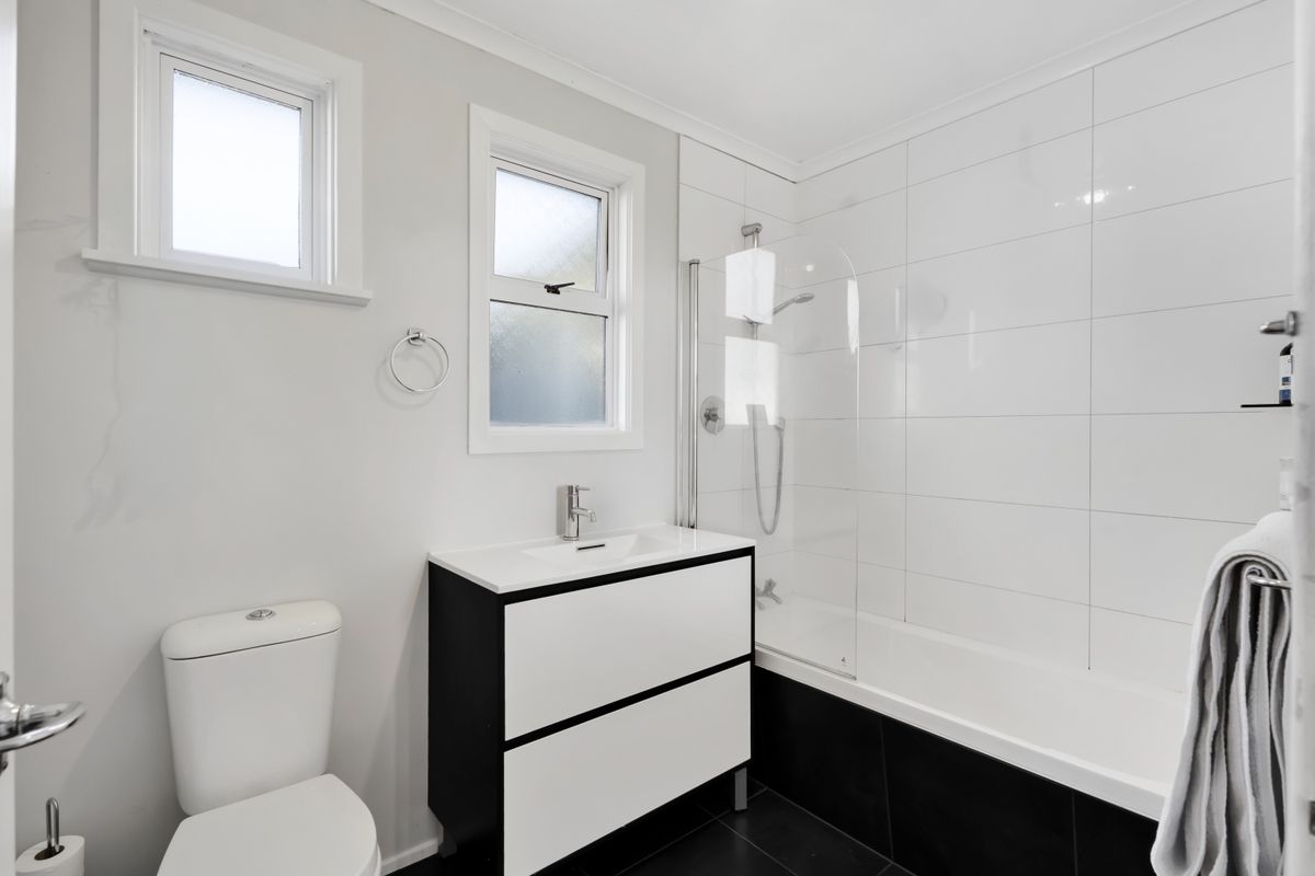 Home or Investment, the Choice is Yours - Więcej