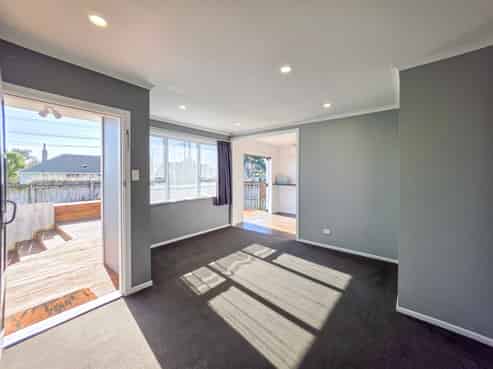 12 Karaka Street, Merrilands
