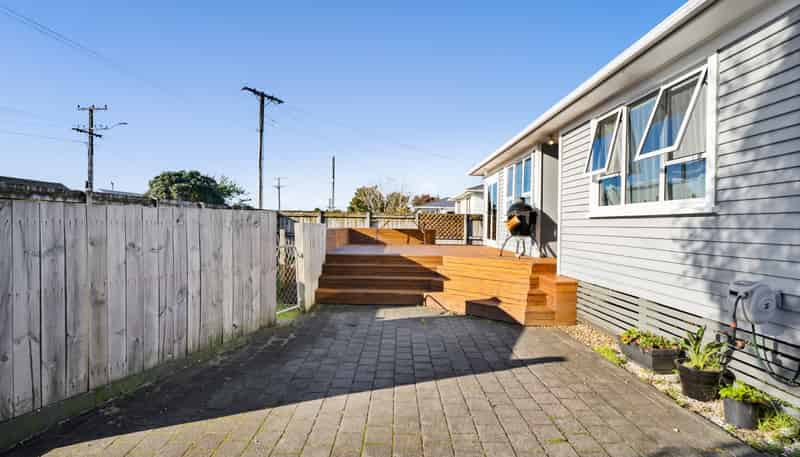 12 Karaka Street, Merrilands
