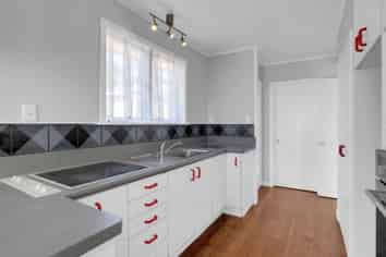 18 Glenview Terrace, Glenview