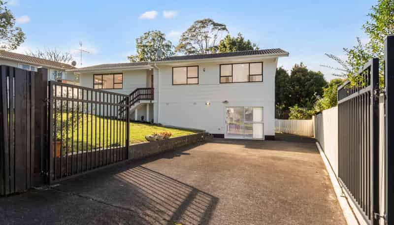 3 Regatta Road, Torbay