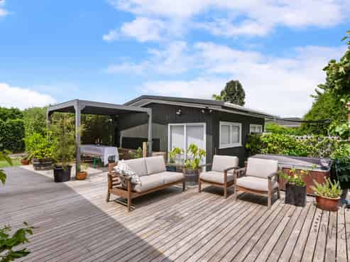 24 Park Estate Road, Rosehill