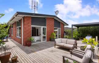 24 Park Estate Road, Rosehill