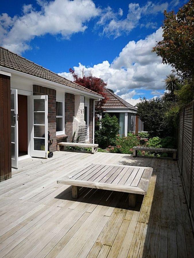 Perfect Family Home!, Hamilton East