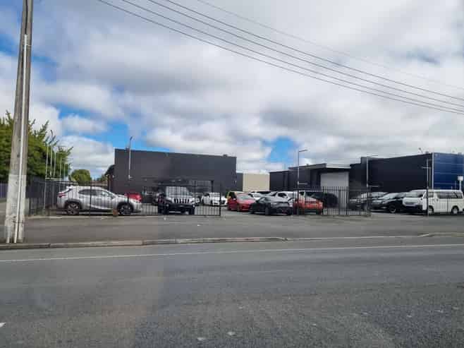High profile car yard
