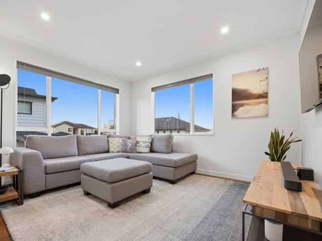 7 Highway View Lane, Albany