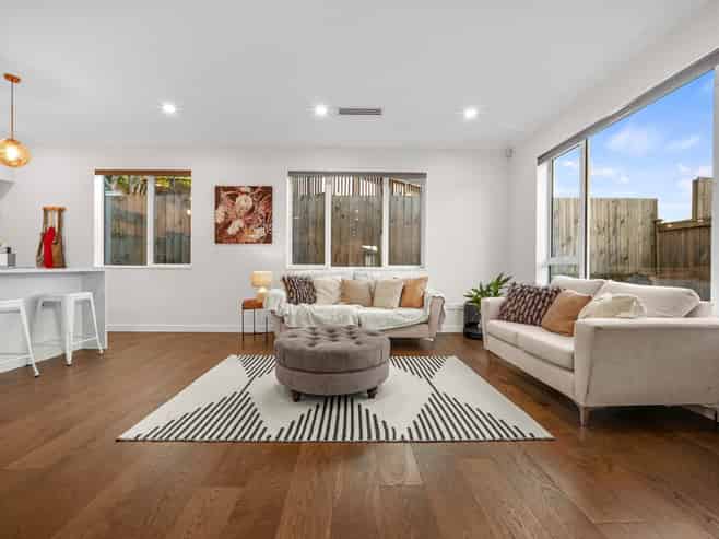 7 Highway View Lane, Albany
