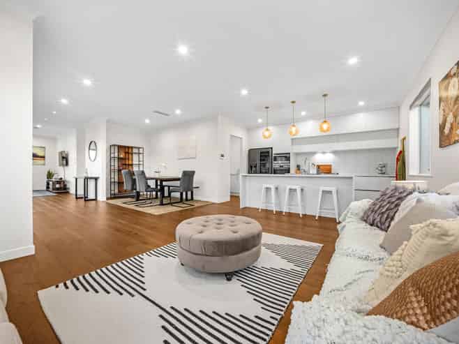 7 Highway View Lane, Albany