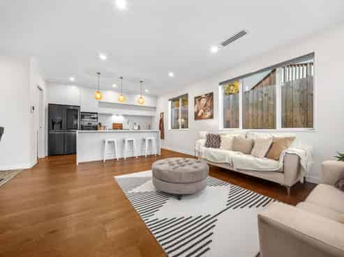 7 Highway View Lane, Albany