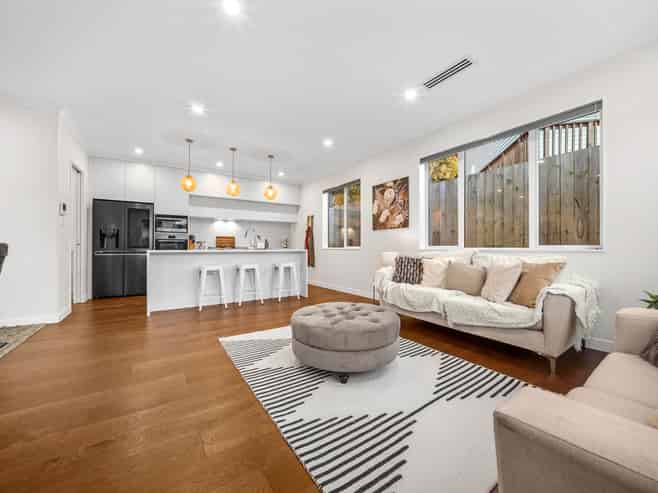7 Highway View Lane, Albany