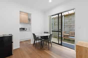 5  Teoteo Place, Flat Bush