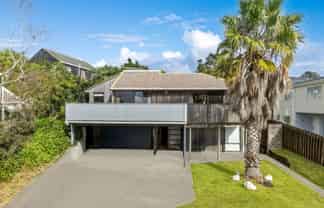 7 Widmore Drive, Massey