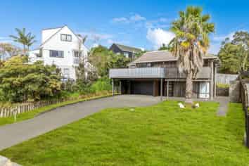 7 Widmore Drive, Massey