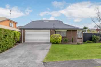 9A Nicholas Road, Somerville