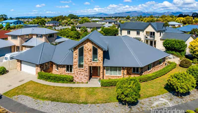 7 Evergreen Place, Parklands