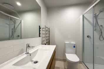 13b Molley Green Place, Mount Roskill