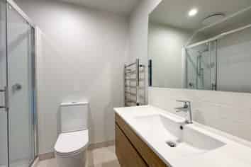 13c Molley Green Place, Mount Roskill