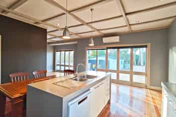 24 Akehurst Avenue, New Lynn