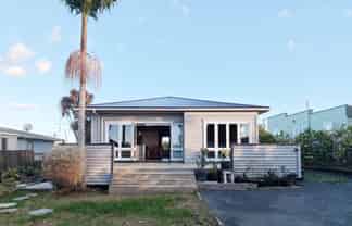 24 Akehurst Avenue, New Lynn