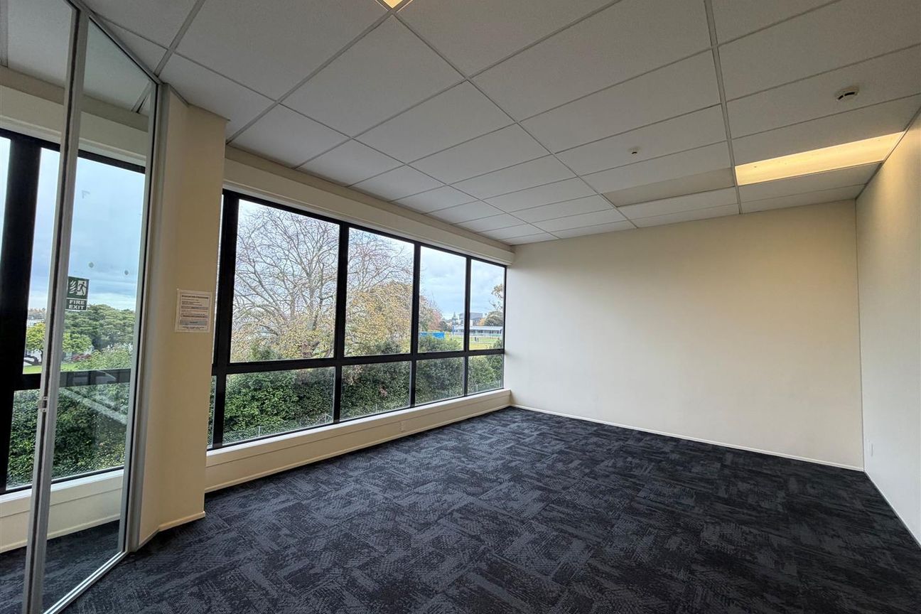 Functional Warehouse & Office Combo - Bild 4