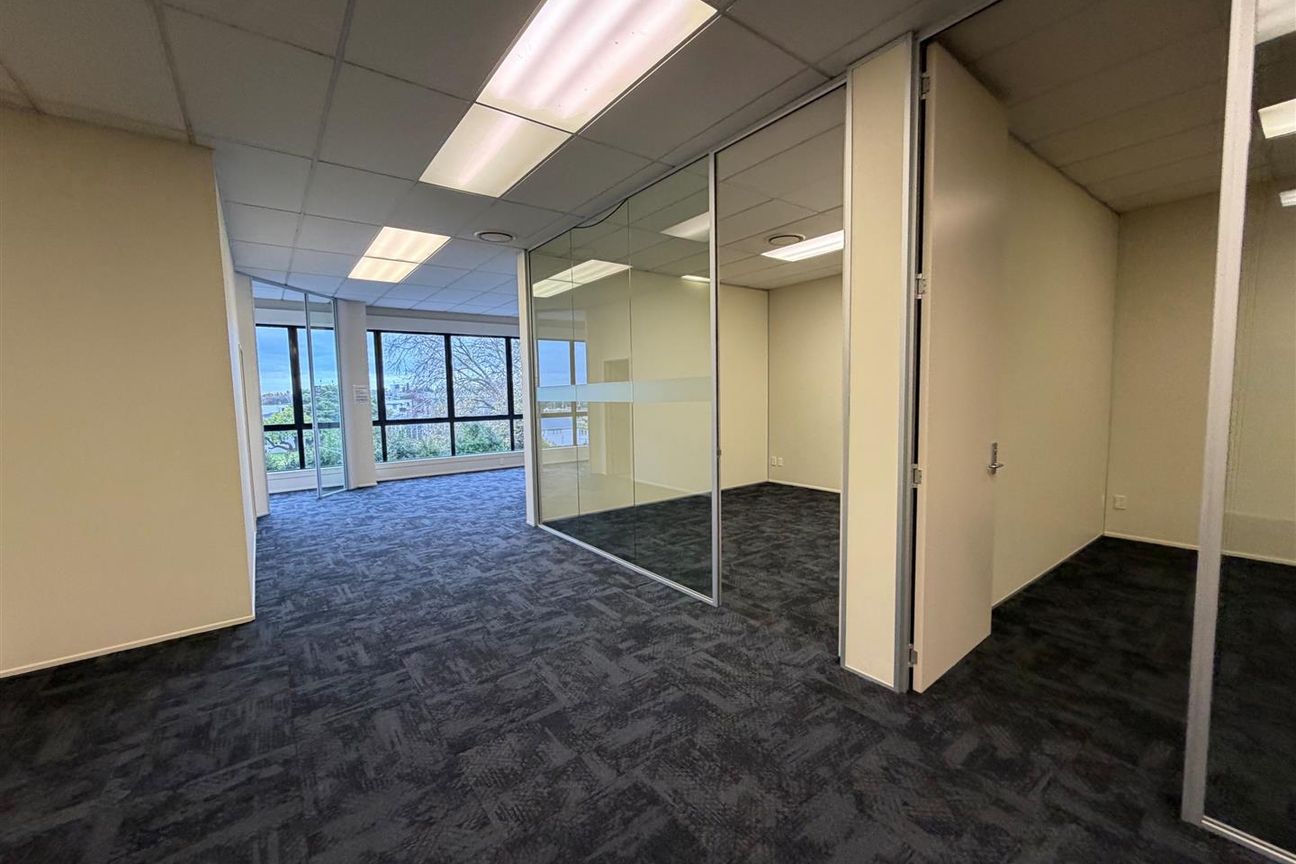 Functional Warehouse & Office Combo - Bild 6