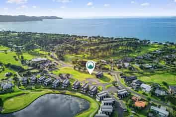 9 & 10/101 Harbour Drive, Matarangi