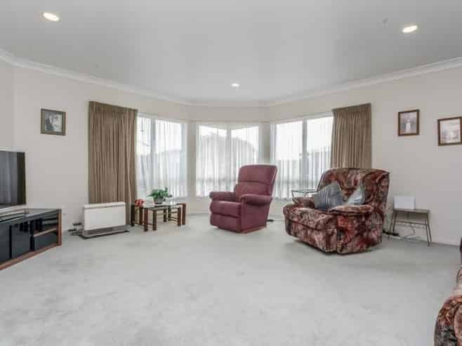 8 Admiral Crescent, Flagstaff