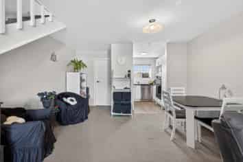 5/15 Buffon Street, Waltham