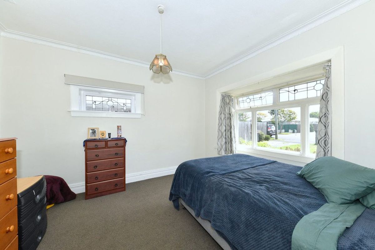 Under application - Charming 2-Bedroom Villa with Spacious Yard – pohled 5
